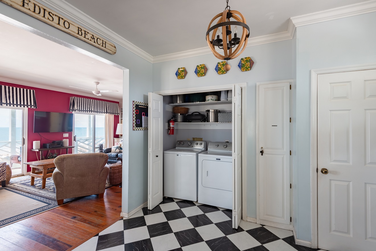 Hidden Washer And Dryer